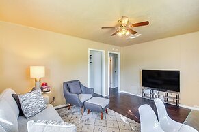 ~ 1 Mi to University of Oklahoma: Norman Cottage