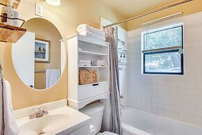 ~ 1 Mi to University of Oklahoma: Norman Cottage