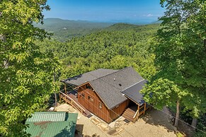 Dreamy Penrose Cabin w/ Panoramic Mountain Views