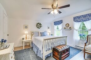 Seneca Lake Retreat w/ Deck - Walk to Wineries!