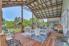 Seneca Lake Retreat w/ Deck - Walk to Wineries!
