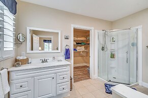 Seneca Lake Retreat w/ Deck - Walk to Wineries!