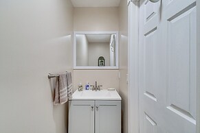 Seneca Lake Retreat w/ Deck - Walk to Wineries!