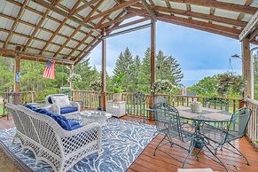 Seneca Lake Retreat w/ Deck - Walk to Wineries!
