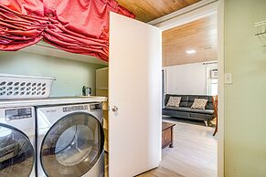 Aurora Abode: 7 Mi to Dtwn Denver!