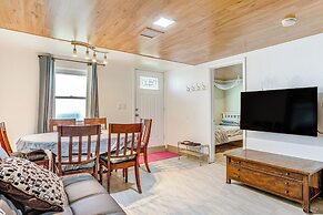 Aurora Abode: 7 Mi to Dtwn Denver!