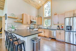 24-0082 Fairplay Cabin: Hike, Fish, Ski!