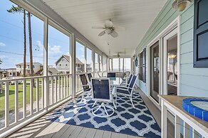 Riverfront Aurora Home w/ Deck & Private Pier!