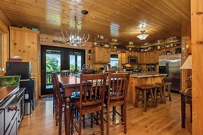 Appalachian Mtn Cabin Near New River State Park!