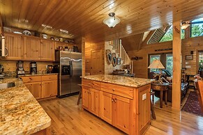 Appalachian Mtn Cabin Near New River State Park!