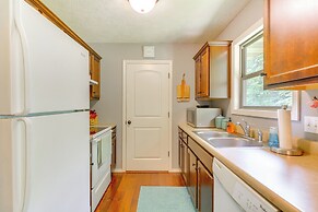 Springfield Area Home ~ 12 Mi to Downtown!