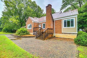 Charming Damascus Retreat w/ Deck & Creek Views!