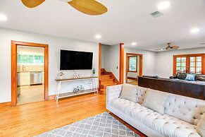 Charming Damascus Retreat w/ Deck & Creek Views!