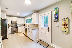 Charming Damascus Retreat w/ Deck & Creek Views!