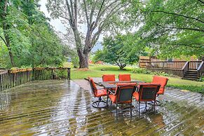 Charming Damascus Retreat w/ Deck & Creek Views!