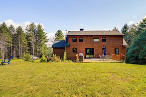 Spacious Wilmington Cabin: Walk to Lake