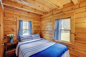 Spacious Wilmington Cabin: Walk to Lake