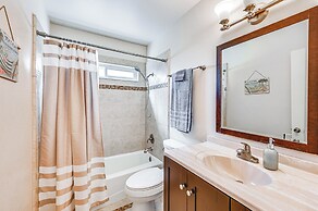 Sun-soaked Home < 9 Mi to Downtown San Diego