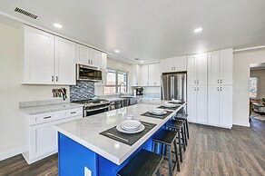 Sun-soaked Home < 9 Mi to Downtown San Diego