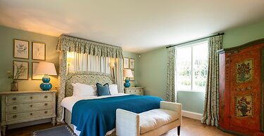 Luxurious Vineyard Hideaway At Stanlake Park