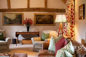 Bullocks Farm House in High Wycombe