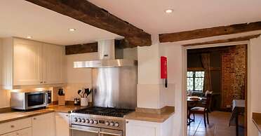 Bullocks Farm House in High Wycombe