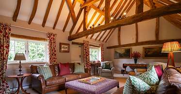 Bullocks Farm House in High Wycombe