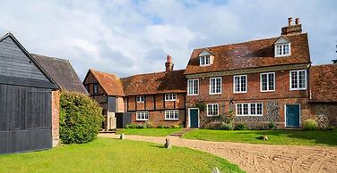Bullocks Farm House in High Wycombe