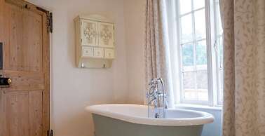 Bullocks Farm House in High Wycombe