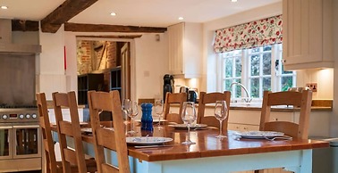 Bullocks Farm House in High Wycombe