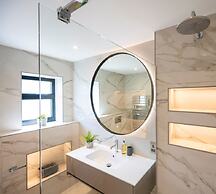 Honeybuzz Barn - Stunning 4-bed Rural Paradise