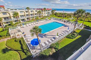 Beachfront Luxe Epic Ocean Views Sleeps 6