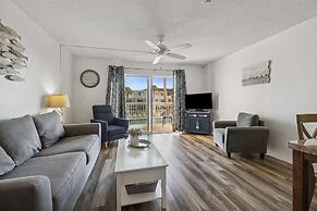 Beachfront Luxe Epic Ocean Views Sleeps 6