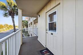Beachfront Luxe Epic Ocean Views Sleeps 6
