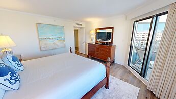 Inlet Reef 609 4 Bedroom Condo by RedAwning