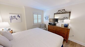 Inlet Reef 609 4 Bedroom Condo by RedAwning
