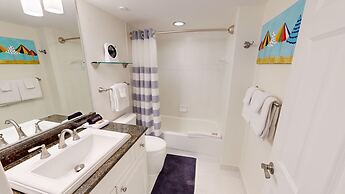 Inlet Reef 609 4 Bedroom Condo by RedAwning