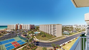 Inlet Reef 609 4 Bedroom Condo by RedAwning