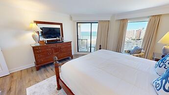 Inlet Reef 609 4 Bedroom Condo by RedAwning