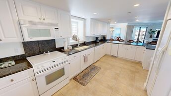 Inlet Reef 609 4 Bedroom Condo by RedAwning