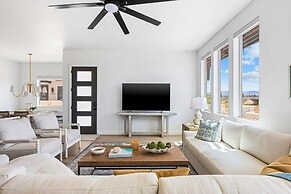 Beachcomber Bliss 8 Bedroom Townhouse