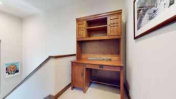 Woodwinds #1303 4 Bedroom Condo by RedAwning