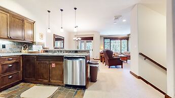 Woodwinds #1303 4 Bedroom Condo by RedAwning