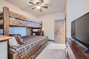 New Listing!! The Beaver Lodge At Breckenridge 3 Bedroom Home by RedAw