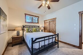 New Listing!! The Beaver Lodge At Breckenridge 3 Bedroom Home by RedAw