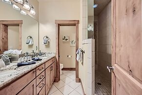 New Listing!! The Beaver Lodge At Breckenridge 3 Bedroom Home by RedAw