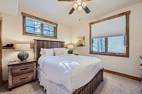 New Listing!! The Beaver Lodge At Breckenridge 3 Bedroom Home by RedAw