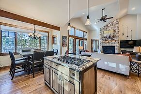 New Listing!! The Beaver Lodge At Breckenridge 3 Bedroom Home by RedAw