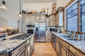 New Listing!! The Beaver Lodge At Breckenridge 3 Bedroom Home by RedAw