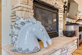 New Listing!! The Beaver Lodge At Breckenridge 3 Bedroom Home by RedAw